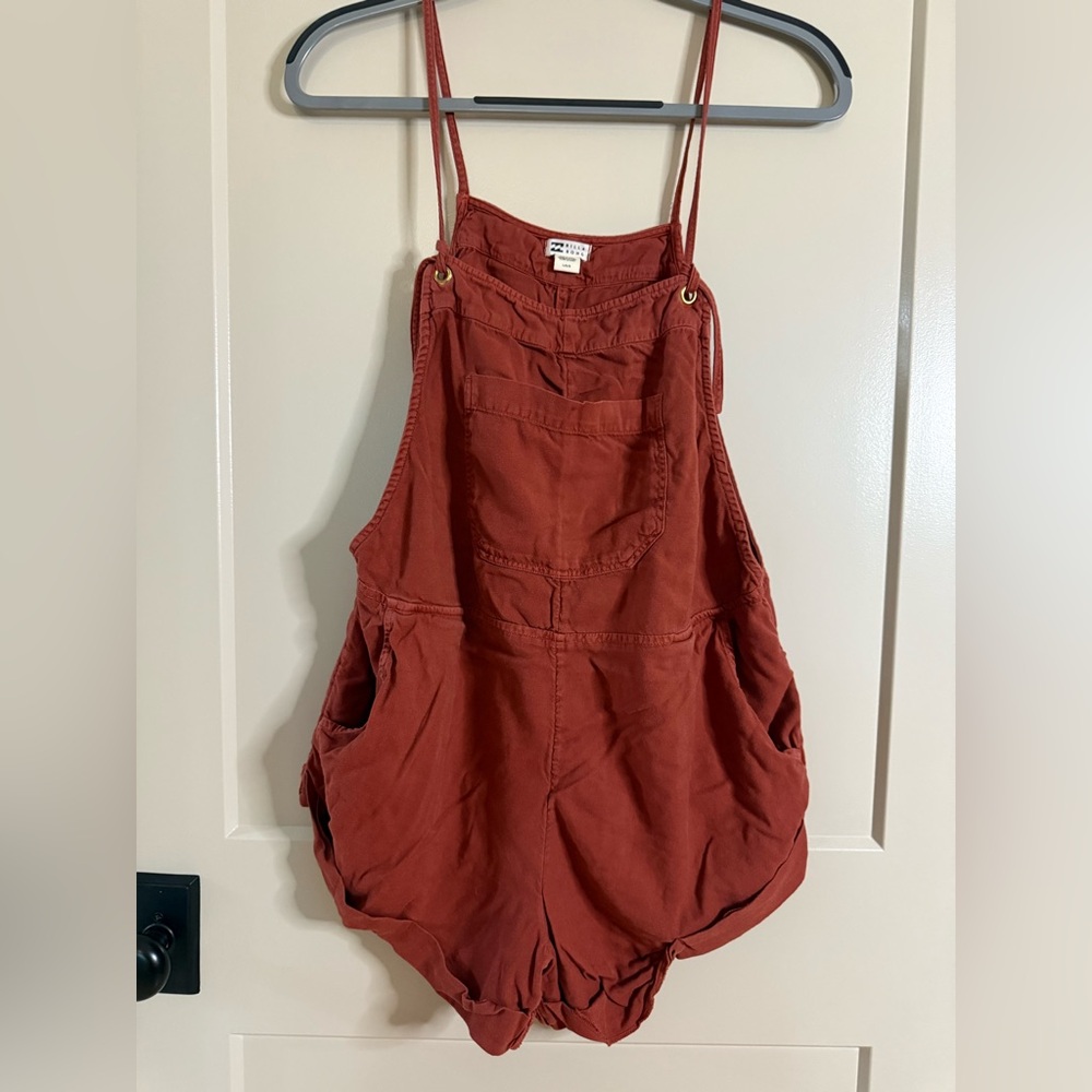 Rust red summer romper (Billabong) Large super soft